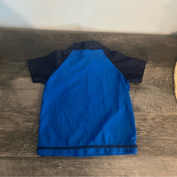 6 Months OshKosh B'gosh Swim Shirt - Picture 4 of 4